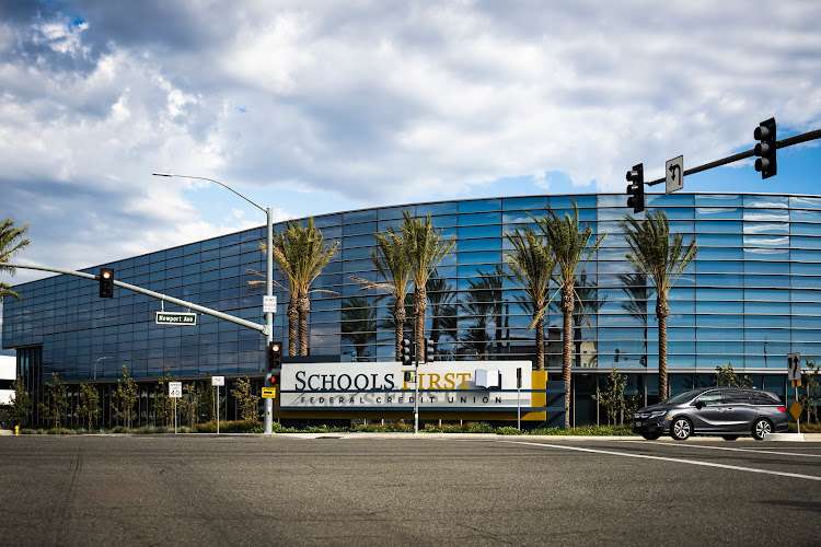 SchoolsFirst Federal Credit Union - Tustin EV Charging Station at 15432 Newport Ave