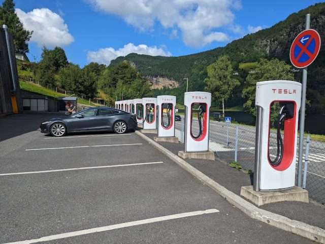 Tesla Supercharger in Norheimsund Norway 5600
