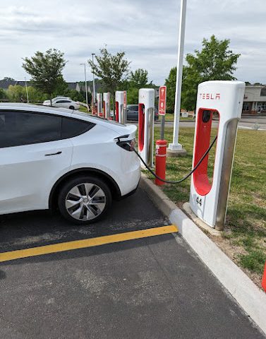 Tesla Supercharger in Mechanicsville Virginia