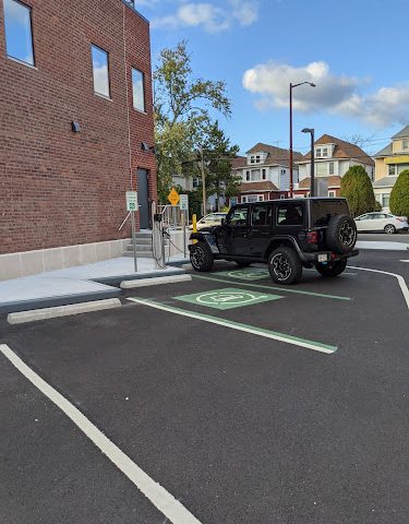 ChargePoint Charging Station in Forest Hills New York