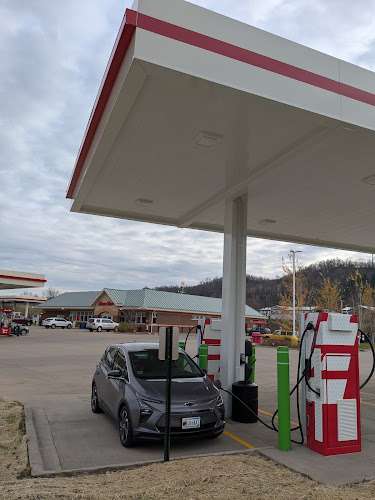 Kwik Charge Charging Station EV Charging Station at 341 Jefferson St E