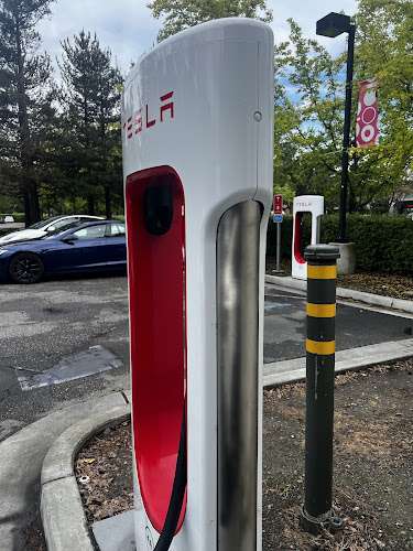 Tesla Supercharger EV Charging Station at 1401 N Shoreline Blvd