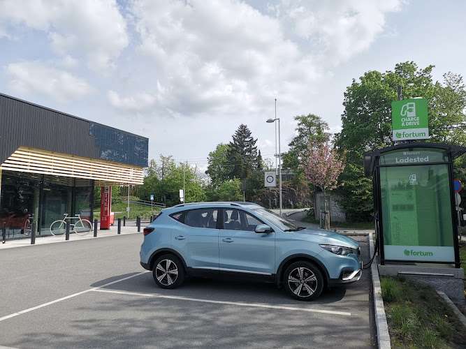 Fortum Charging Station EV Charging Station at Snarøyveien 139