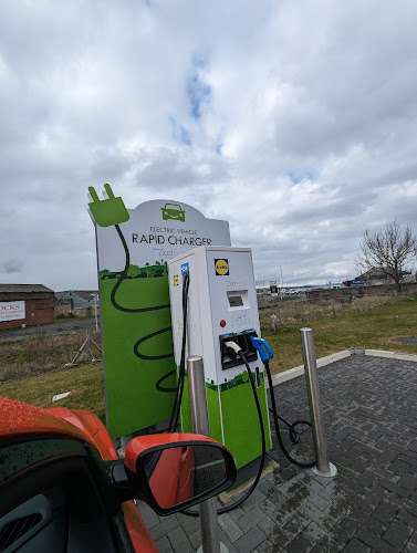 PodPoint Charging Station EV Charging Station at 439 Esplanade