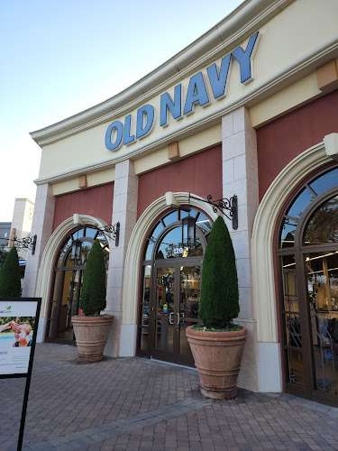 Bella Terra Mall EV Charging Station at 7777 Edinger Ave