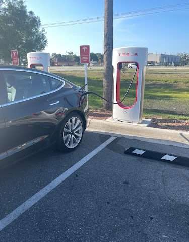 Tesla Supercharger in Arcadia Florida