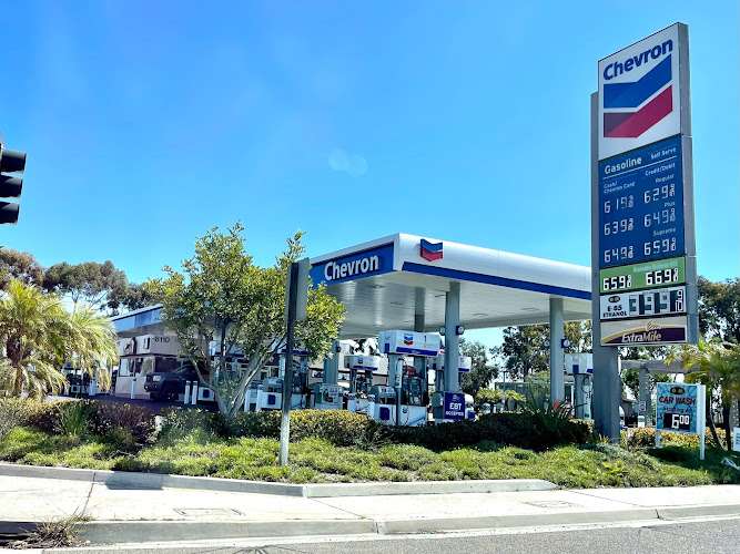 G & M Oil Co LLC EV Charging Station at 8110 Balboa Ave