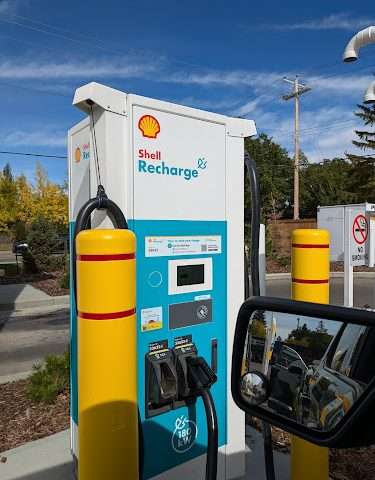 Shell Recharge Charging Station in Edmonton Alberta Canada