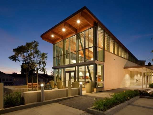 OASIS Senior Citizen Center in Corona Del Mar California