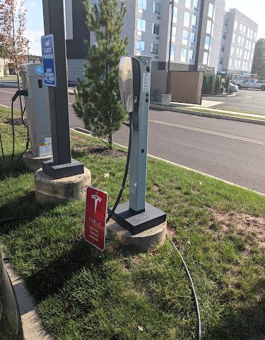 Tesla Destination Charger in Eagleville Pennsylvania