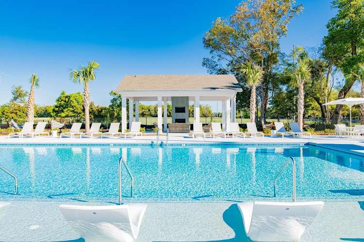 Exchange at Daphne EV Charging Station at 28003 AL-181