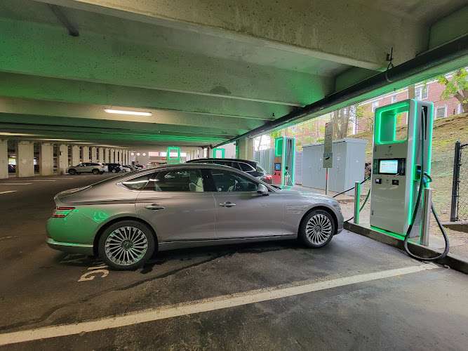 Electrify America Charging Station EV Charging Station at 2233 Summer St
