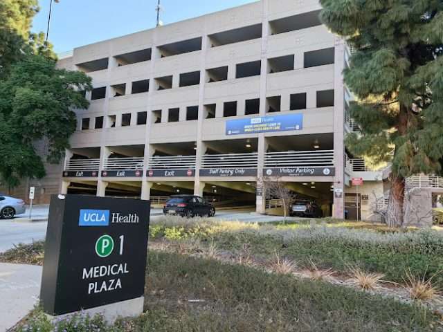UCLA Medical Center P1 Visitor Parking in Los Angeles California