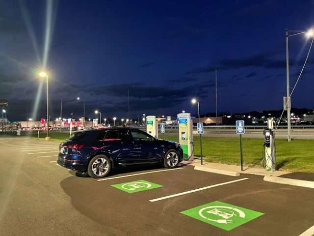 ChargePoint Charging Station in Cape Girardeau Missouri