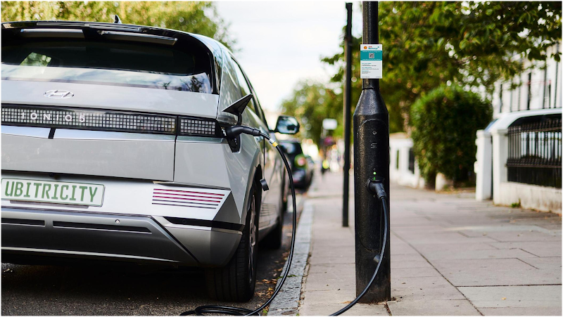 Shell Recharge Charging Station EV Charging Station at 1 Garden Rd