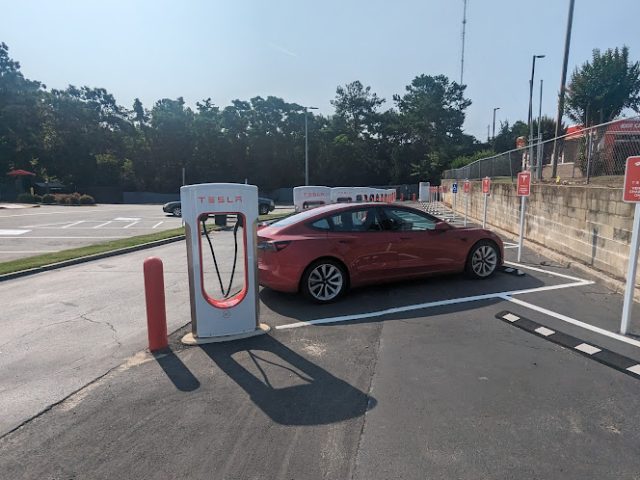 Tesla Supercharger in Dublin Georgia