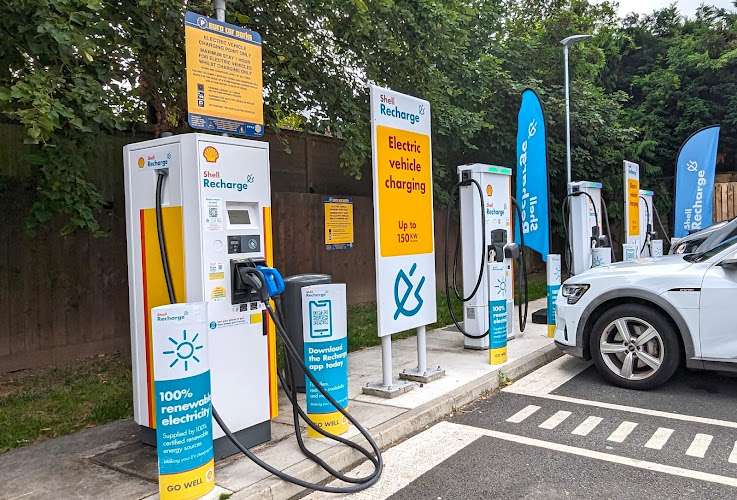 Shell Recharge Charging Station EV Charging Station at Kingston Byp