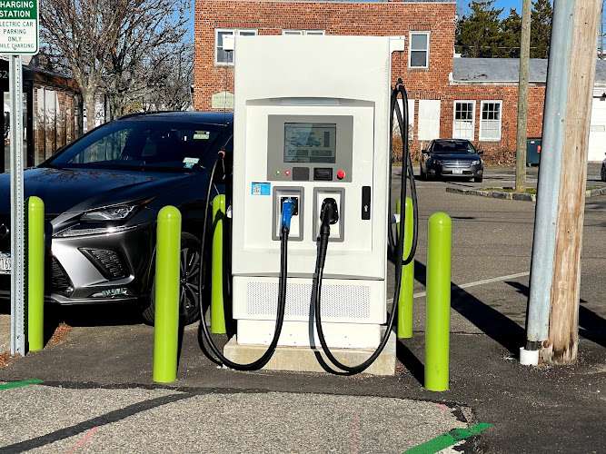 EV Connect Charging Station EV Charging Station at Adams St