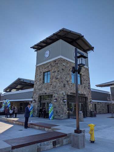 Lake Forest Civic Center EV Charging Station at 100 Civic Center Dr