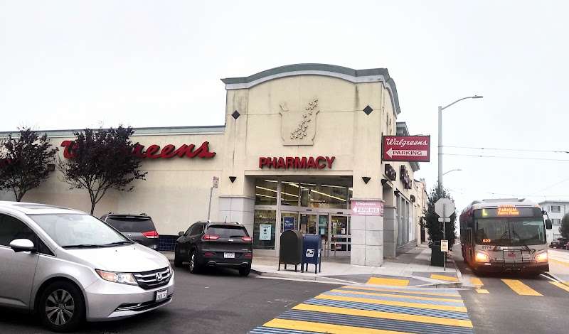 Walgreens EV Charging Station at 3001 Taraval St