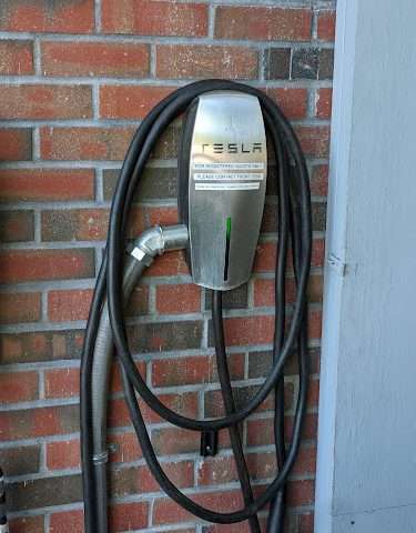 Tesla Destination Charger in Occidental California