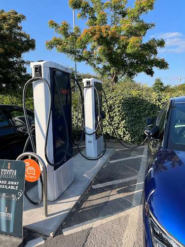 Osprey Charging Station EV Charging Station at Pipers Ln
