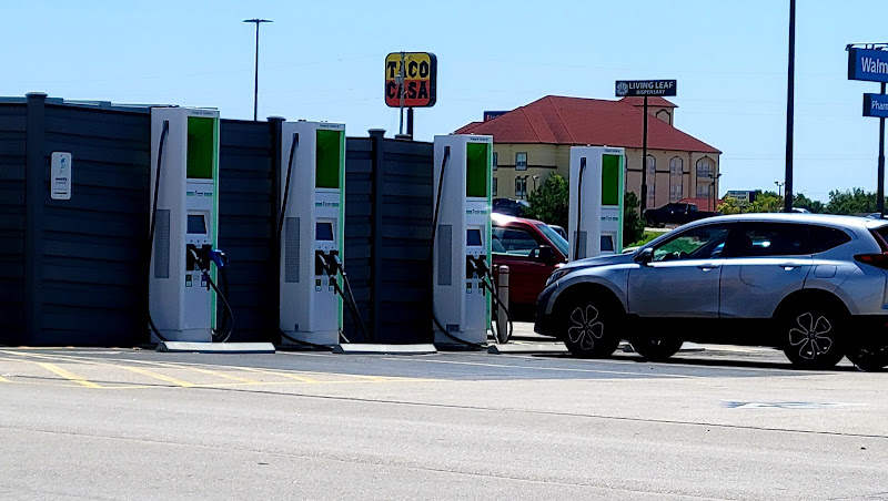 Electrify America Charging Station EV Charging Station at 501 SW 19th St