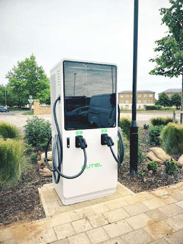 econetiQ Charging Station EV Charging Station at Rutland Veterinary Centre