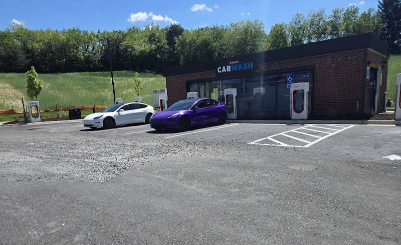 Tesla Supercharger EV Charging Station at 3353 Orange Ave NE