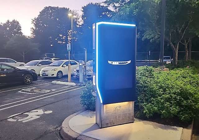 Shell Recharge Charging Station in Norwalk Connecticut