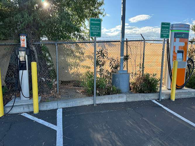 ChargePoint Charging Station EV Charging Station at 4040 County Rd 89
