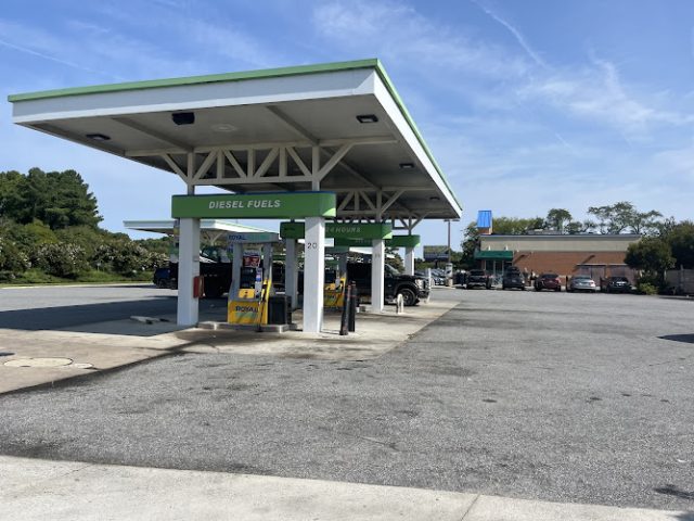 Tesla Supercharger in Exmore Virginia