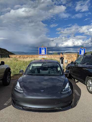 ChargePoint Charging Station EV Charging Station at 250 Carriage Way