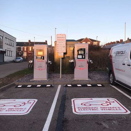InstaVolt Charging Station EV Charging Station at KFC