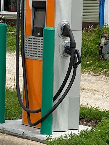 ChargePoint Charging Station EV Charging Station at 1059 Washington St