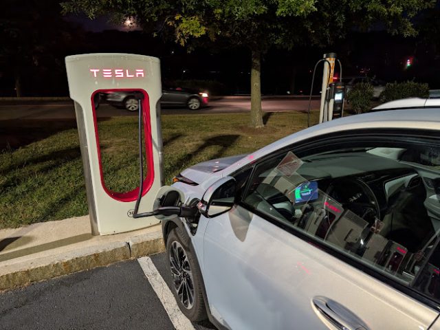 Tesla Supercharger in Southington Connecticut