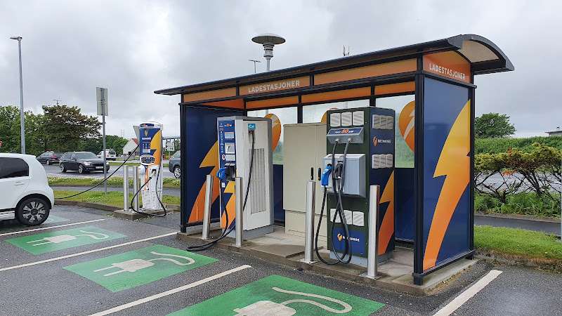 Recharge Charging Station EV Charging Station at Vormedalsvegen 20