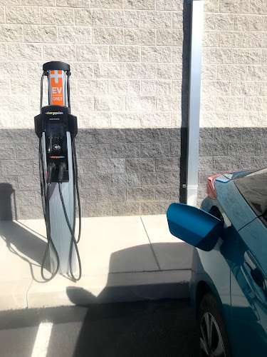 ChargePoint Charging Station EV Charging Station at 3816 Hecktown Rd