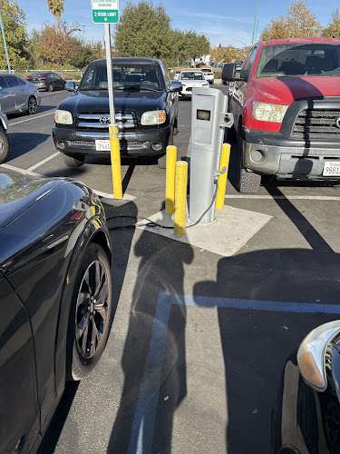 Shell Recharge Charging Station EV Charging Station at 23893 Clinton Keith Rd