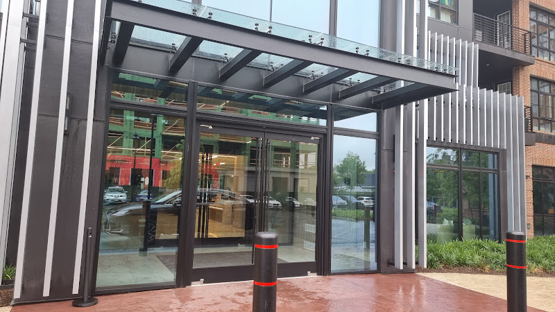 ChargePoint Charging Station EV Charging Station at 160 River St