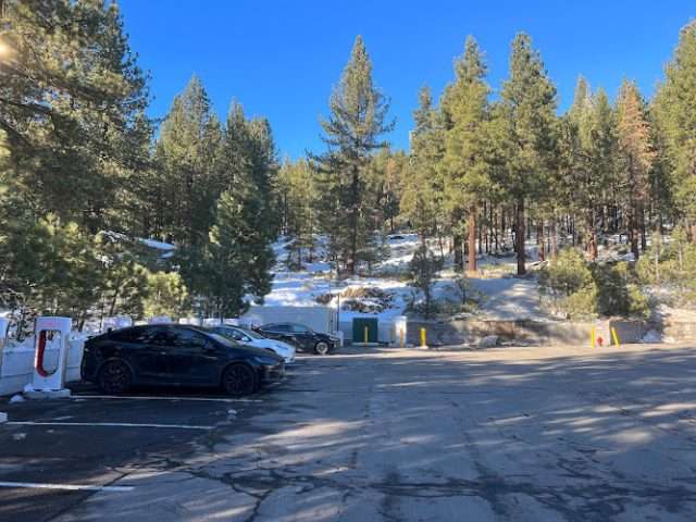 Tesla Supercharger in Truckee California