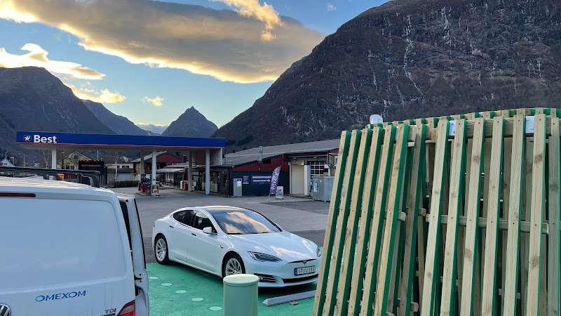 Kople Charging Station EV Charging Station at Breimsvegen 1803