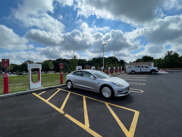 Tesla Supercharger in Hulmeville Pennsylvania