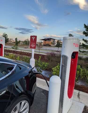 Tesla Supercharger in Staunton Virginia