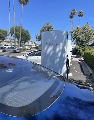 Tesla Supercharger in Buellton California