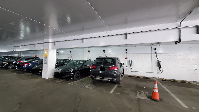 EV Connect Charging Station EV Charging Station at 45-40 Ct Square W