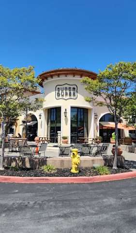 Hamilton Marketplace in Novato California