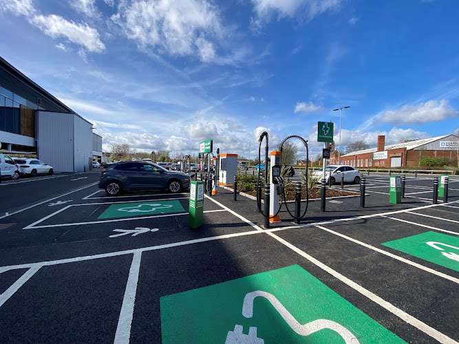 Smart Charge Charging Station EV Charging Station at Raglan St