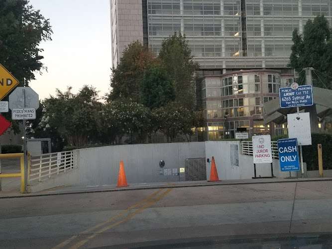 LADOT Facility No: 752 EV Charging Station at 6265 Sylmar Ave