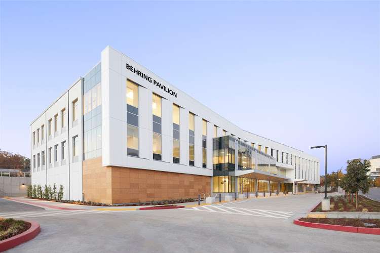 UCSF-John Muir Health Jean and Ken Hofmann Cancer Center at Behring Pavilion EV Charging Station at 177 La Casa Via